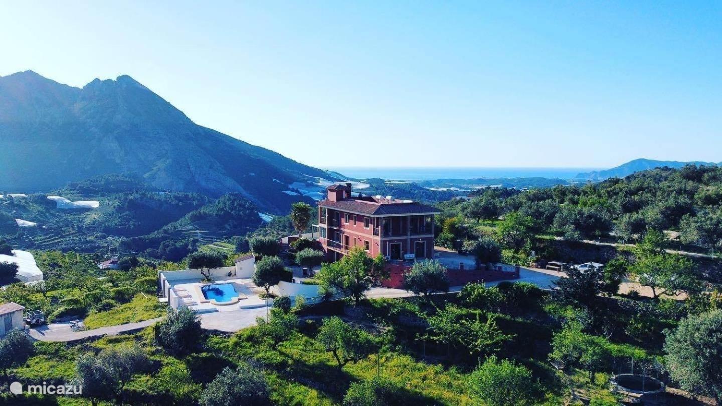 Finca Oliva Bolulla Eksteriør bilde